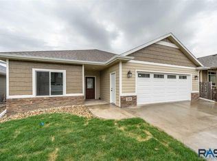 309 S Spring Pl, Brandon, SD 57005