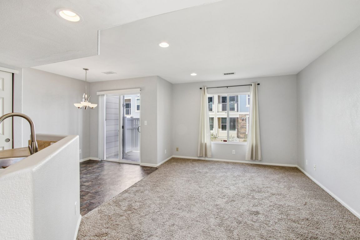 next background image