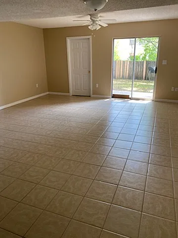 364 Schneider Dr — Photo 7