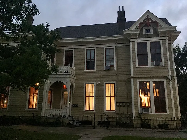 Apt 1 is the 4 windows from the right. The window unit ACs have been upgraded to a minisplit system.