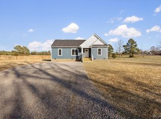 19805 Log Rd, Disputanta, VA 23842
