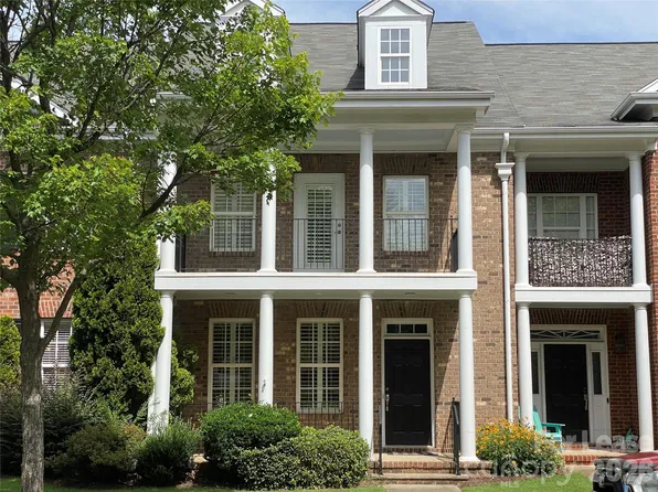 9916 Evergreen Terrace Dr, Charlotte, NC 28277