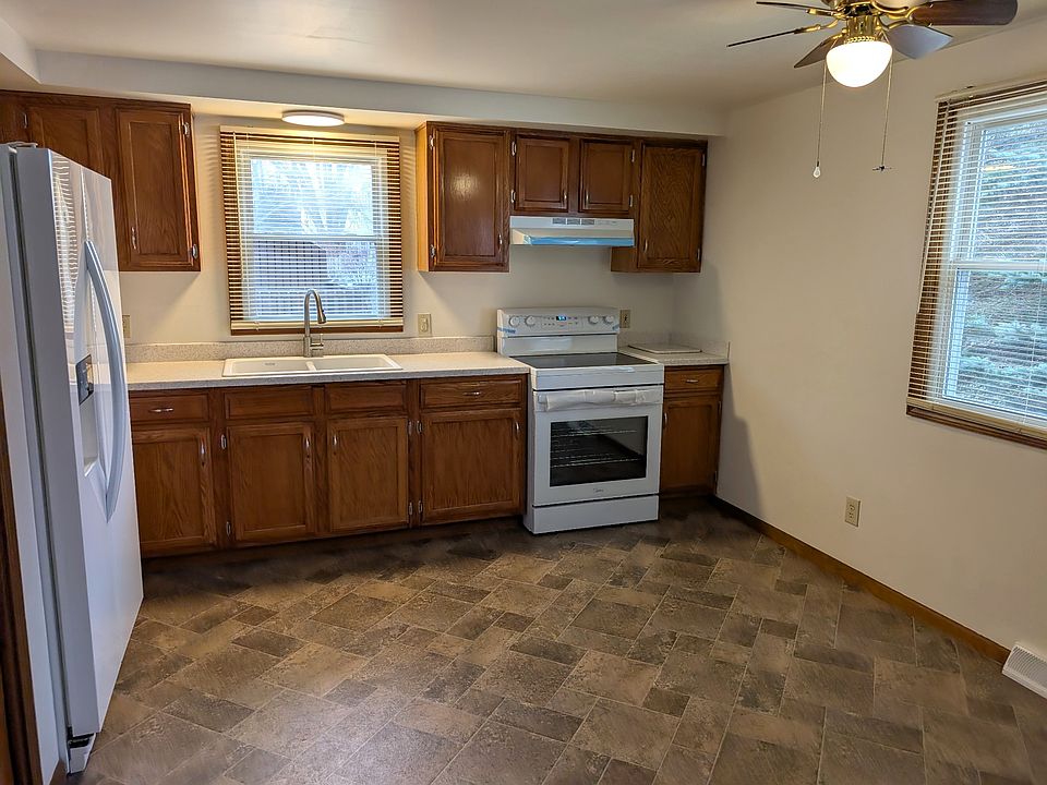 1st image of 1331 Borden Rd #R