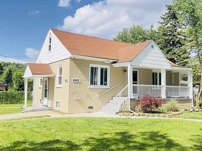 8405 Jackson Ave — Photo 1