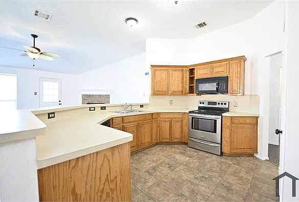 1631 Mount Zion Dr — Photo 7