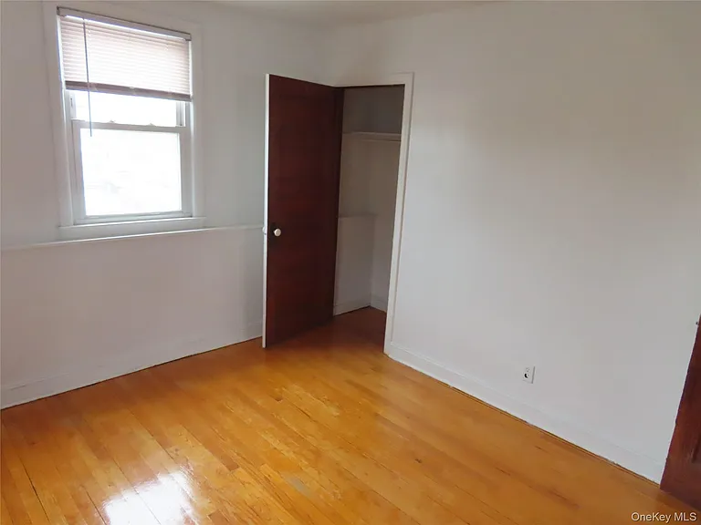 78A Deer Park Ave #2B — Photo 5