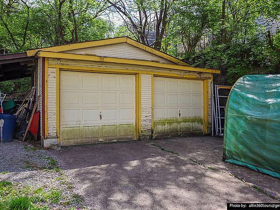 3rd image of 2730 Enslin St
