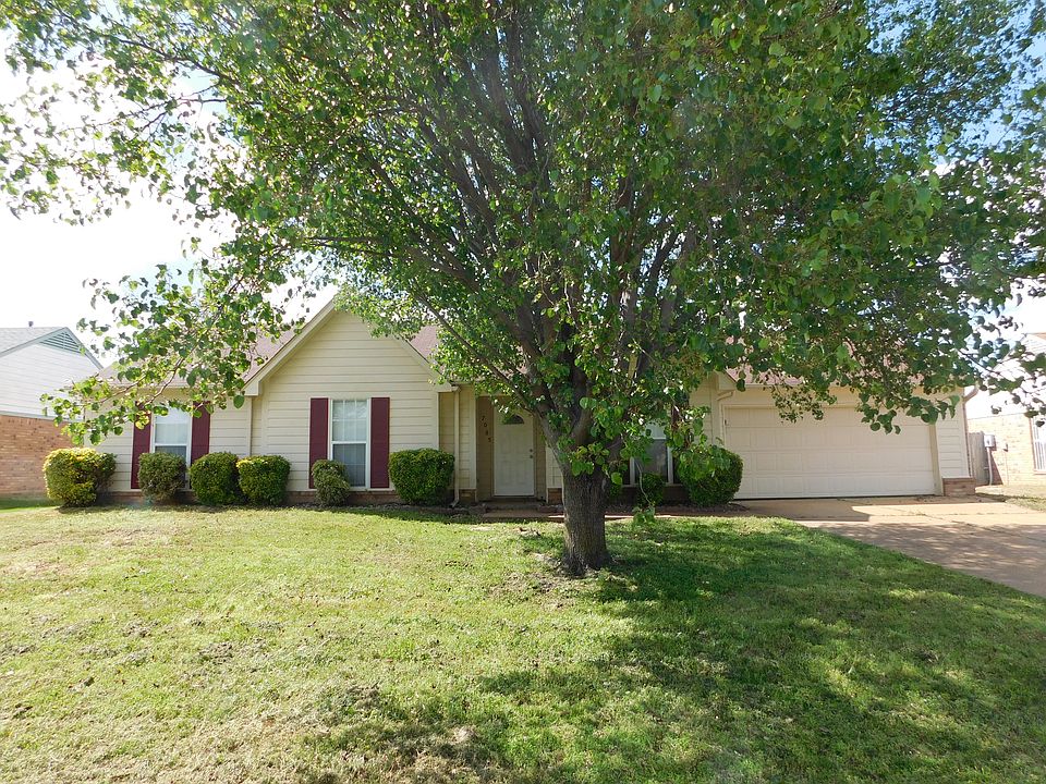 1st image of 7085 Tudor Ln