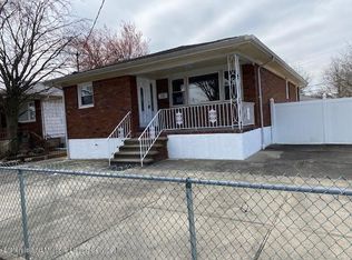 230 Evergreen Ave, Staten Island, NY 10305
