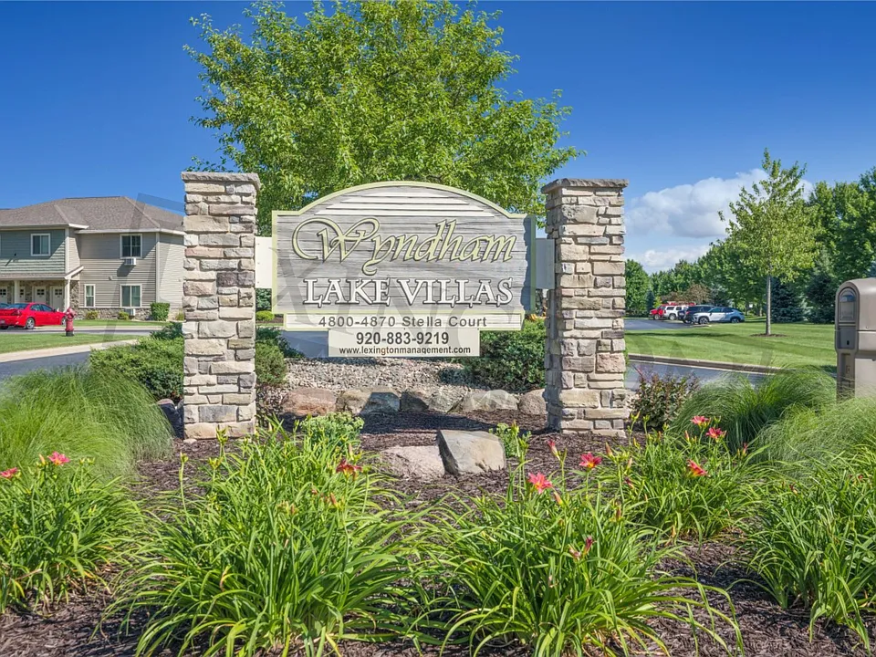 4800 Stella Ct