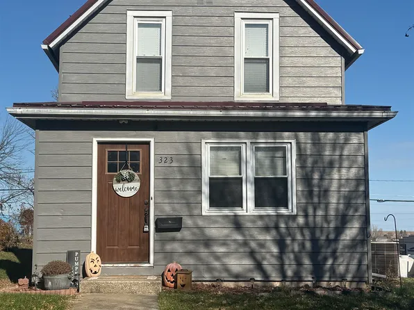 323 Johnston St, Gladbrook, IA 50635