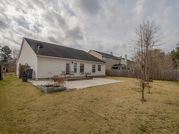 3rd image of 5112 Ballantine Dr