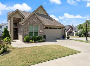 7020 W Brookview Rd, Rogers, AR 72758