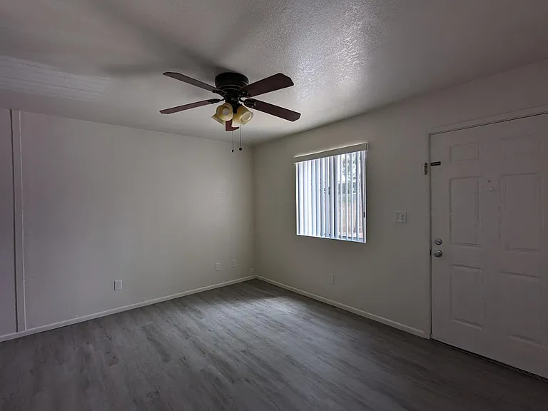 2059 N Winterhaven #101 — Photo 7