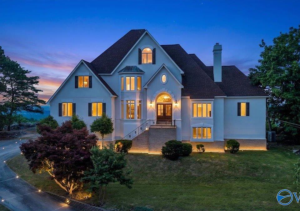 1st image of 1507 Bellevue Dr