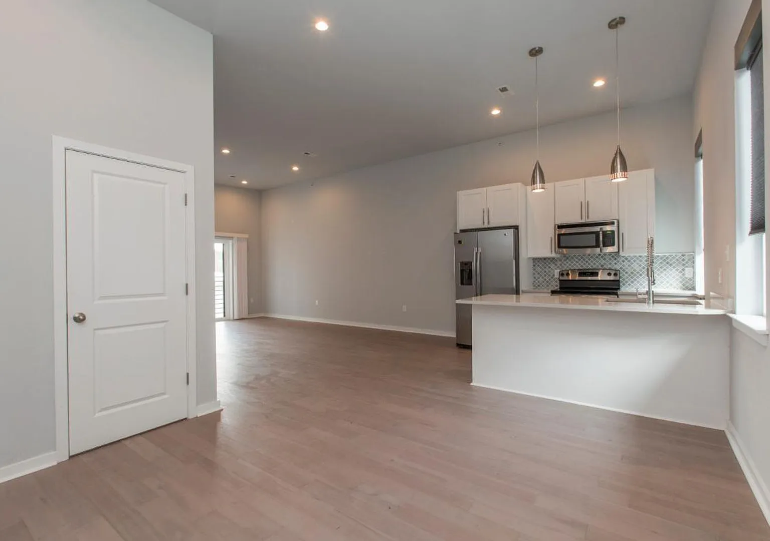 4304 Cresson St — Photo 1