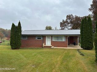 1083 Highway 39 E, Englewood, TN 37329