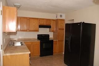 2nd image of 7125 E Arcadia Cir
