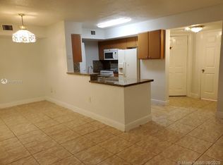 15231 SW 80th St APT 301, Miami, FL 33193