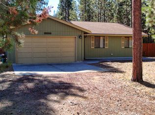 17225 Crane Dr, Bend, OR 97707