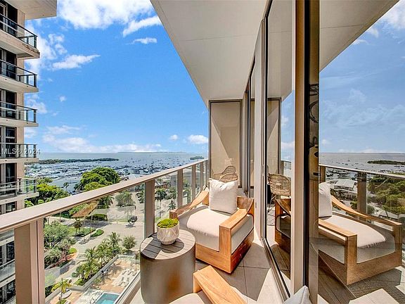 2nd image of 2655 S Bayshore Dr #1008