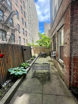 Rented by CNYC Apartments | media 2