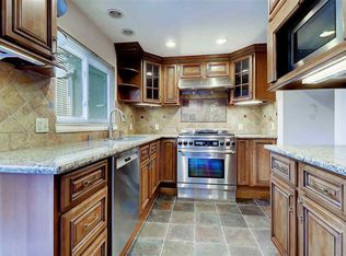 1598 Schenone Ct APT B, Concord, CA 94521