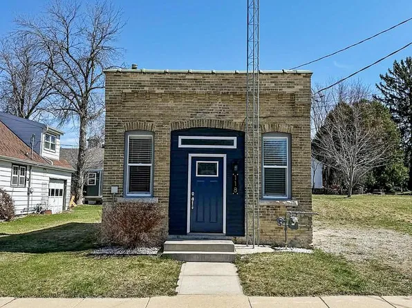 118 Makenick Street, Fox Lake, WI 53933