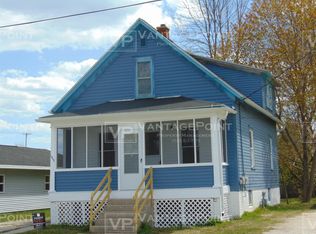 1917 14th St, Two Rivers, WI 54241