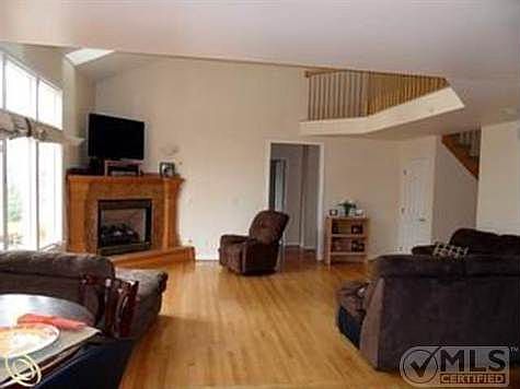 Spacious, bright GR RM.jpg