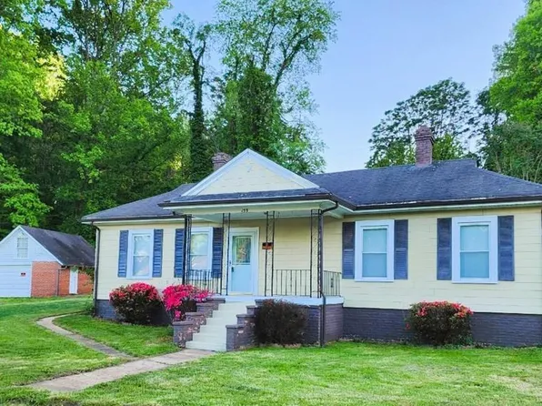 159 7th St, Fieldale, VA 24089