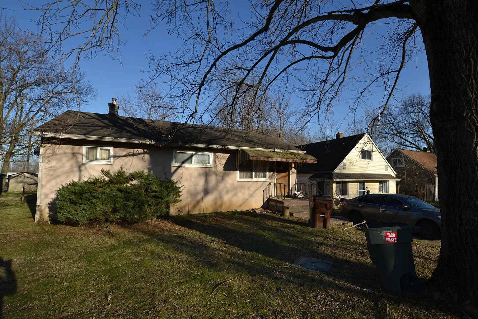 2774 Woodland Ave photo 1