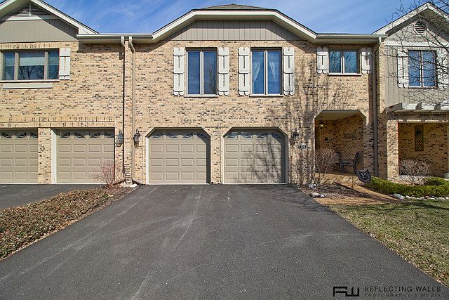 1st image of 124 Country Club Dr