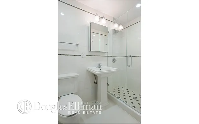 Rented by Douglas Elliman | media 41