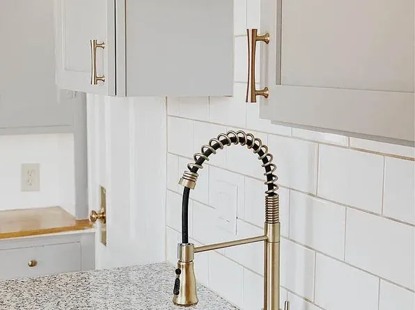 1006 Lowry Ave NE APT 2, Minneapolis, MN 55418