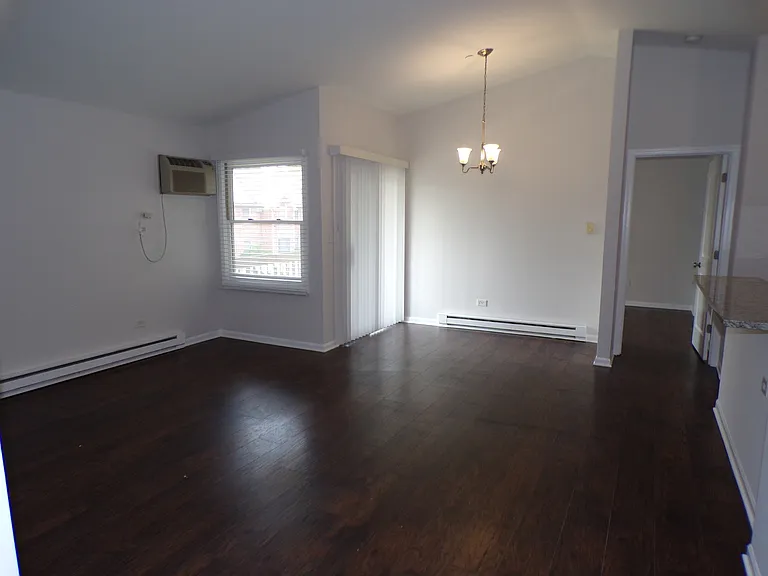 1380 Cunat Ct #2A — Photo 6