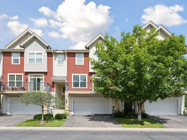 11765 Emery Village Dr N, Champlin, MN 55316