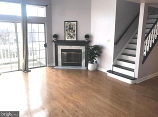 5918 Barbados Pl APT 202, Rockville, MD 20852