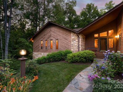 461 Sugar Hollow Rd, Fairview, NC, 28730