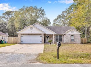 1109 Gum St, Ocean Springs, MS 39564