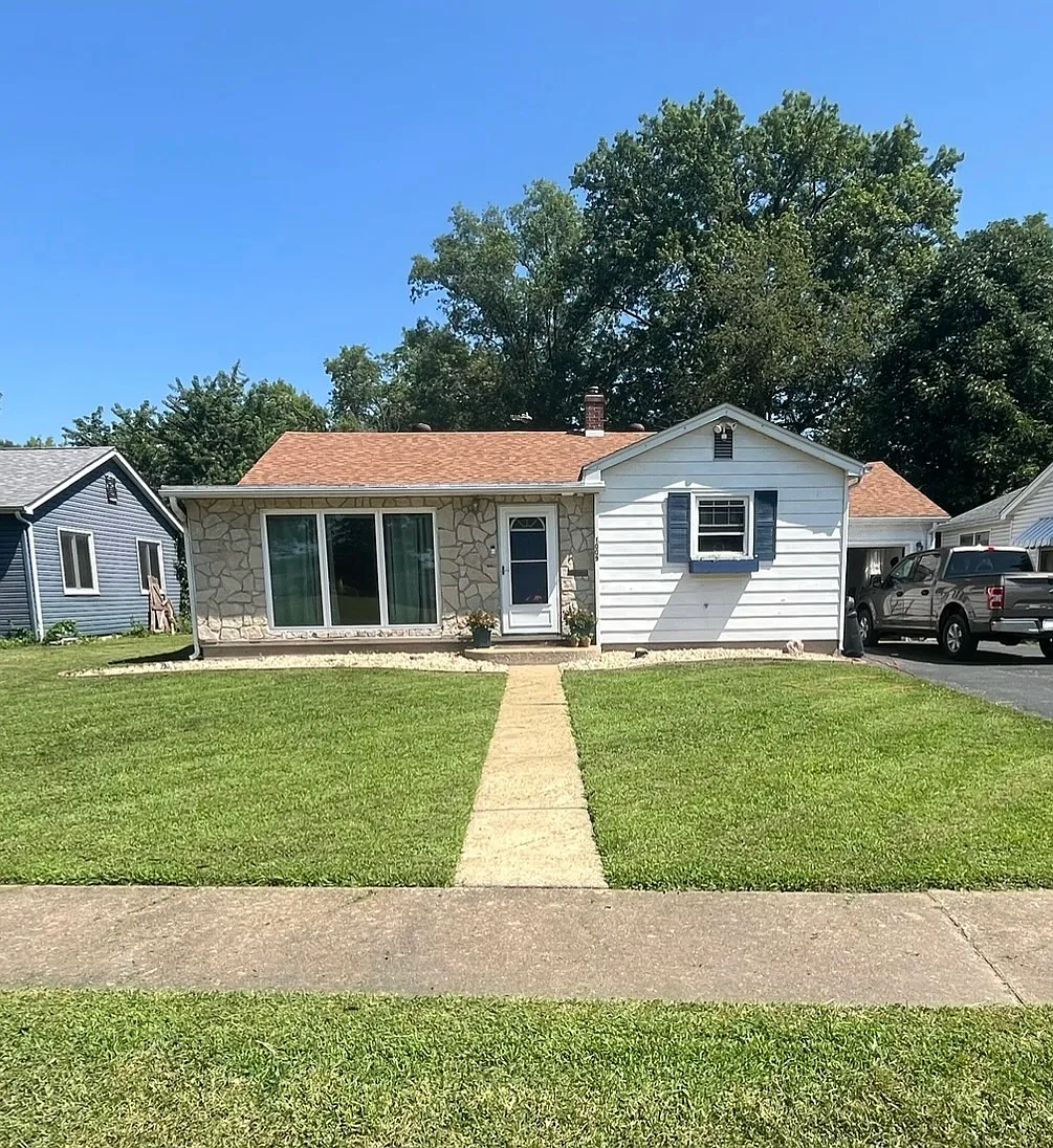 2 bed, 1584 sqft, $1,900 — Photo 1