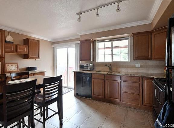 Listed By Shorewood Real Estate