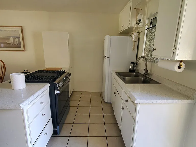 Del Prado — Photo 7