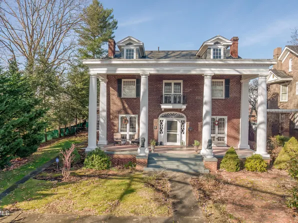 130 Solar St, Bristol, VA 24201