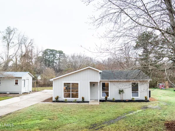 3093 Clydesdale Cir, Beaufort, SC 29906