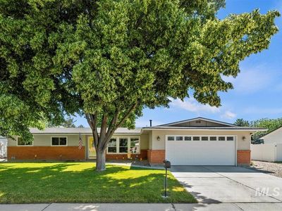 2230 N Camden Dr, Boise, ID, 83704