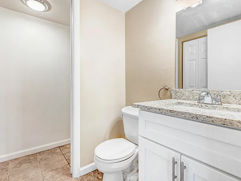 2111 Vista Oaks Cir NE — Photo 19