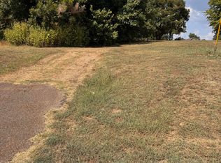 614 Cheatham St, Dyersburg, TN 38024