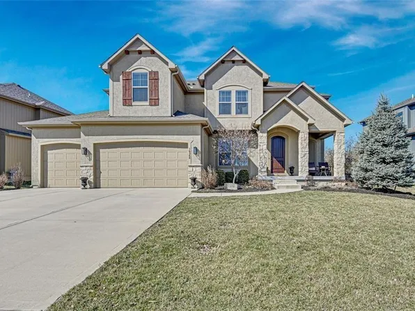 16364 S Ryckert St, Olathe, KS 66062