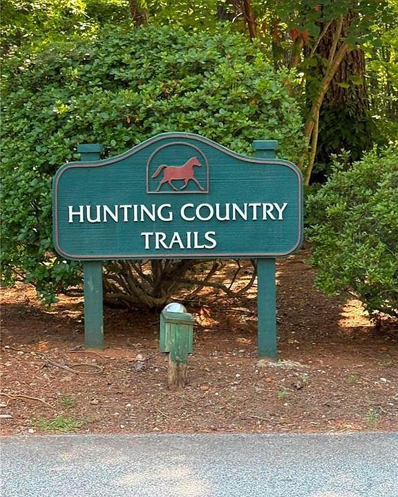 1st image of 2 Hunting Country Trl